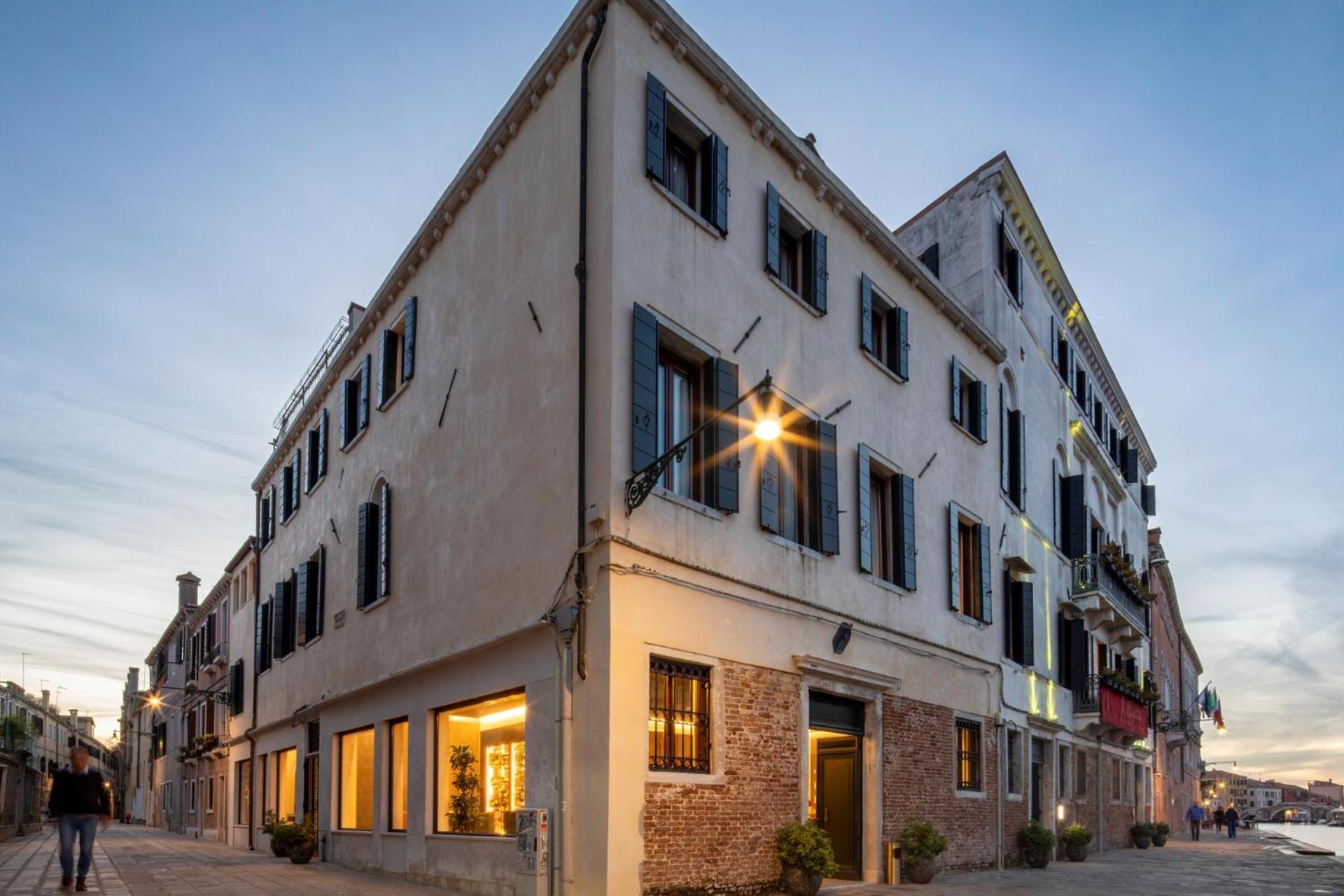 Ca' Bonfadini Historic Experience Hotel Velence Kültér fotó