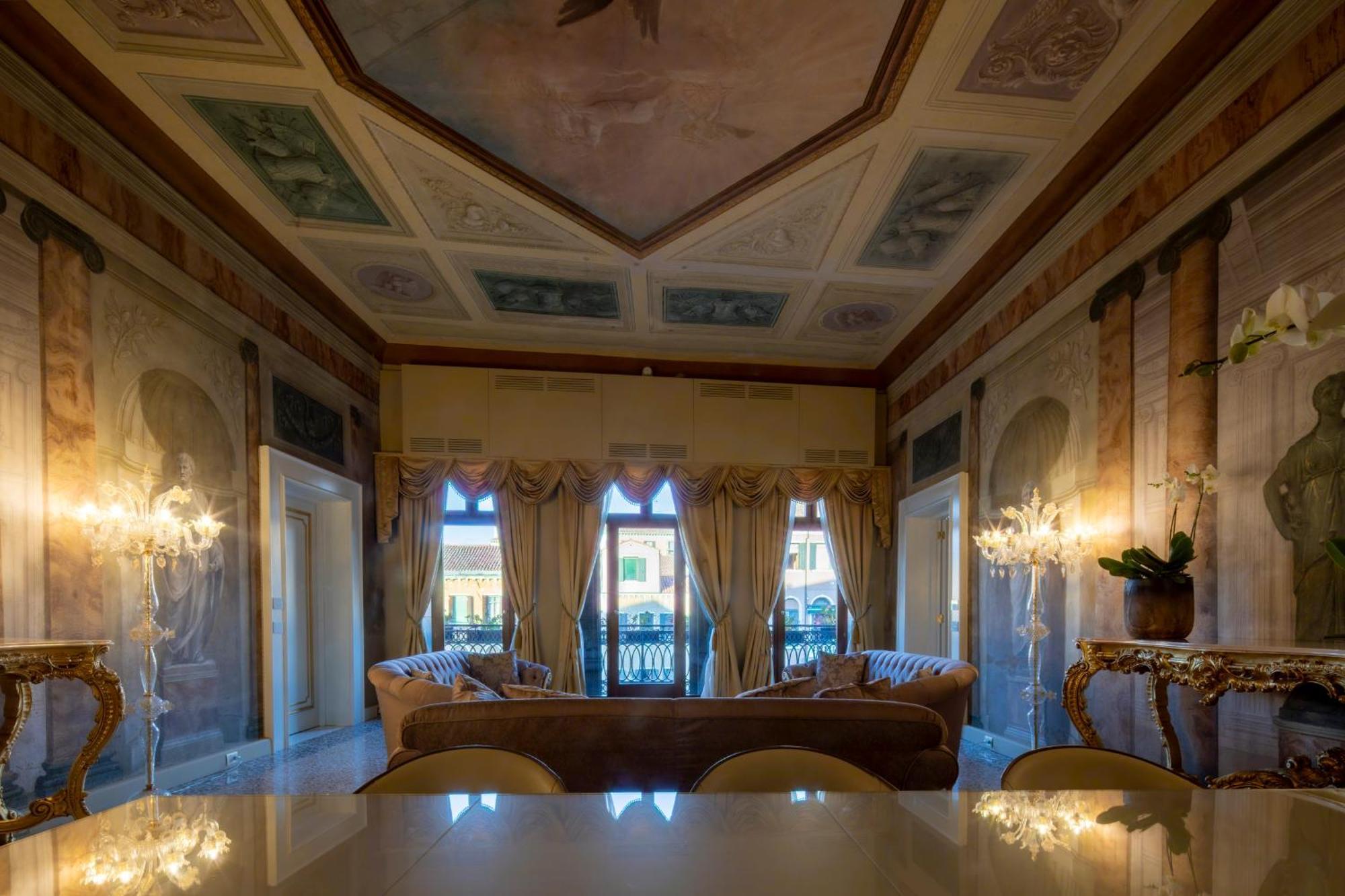 Ca' Bonfadini Historic Experience Hotel Velence Kültér fotó