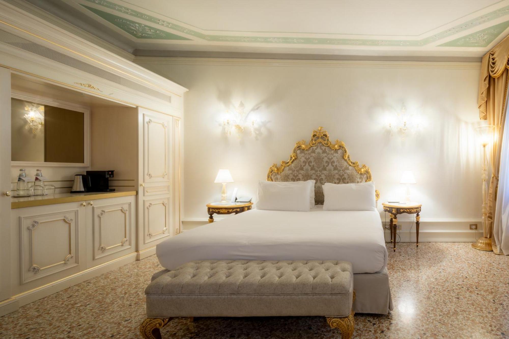 Ca' Bonfadini Historic Experience Hotel Velence Kültér fotó