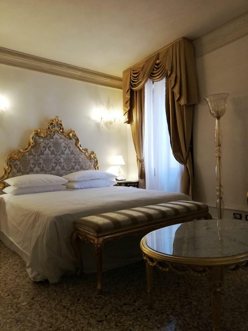 Ca' Bonfadini Historic Experience Hotel Velence Kültér fotó